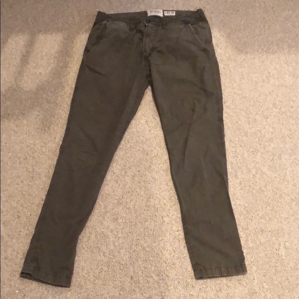 Abercrombie & Fitch Olive Pants